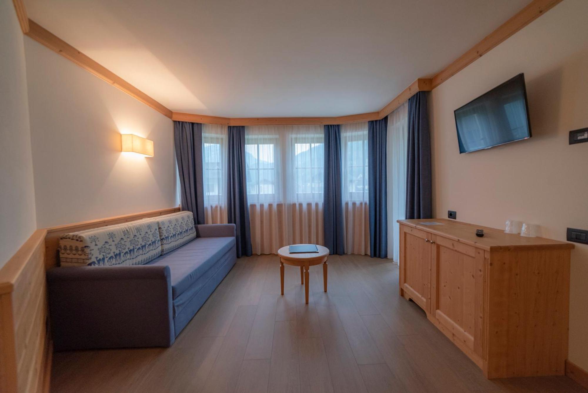 Hotel Garni Paradisi - Wellness & Spa Mezzano Exterior foto